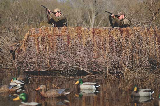 AVERY GREENHEAD GEAR GHG QUICK SET BLIND RAIN TOP MATERIAL 14 TO 16 FEET AVERY GREENHEAD GEAR GHG QUICK SET BLIND RAIN TOP MATERIAL 14 TO 16 FEET